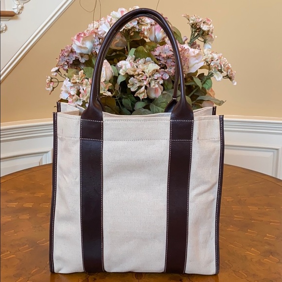 Hunter Bags Nwtrarelarge Hunter Tote Poshmark